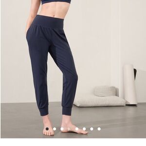 Athleta Salutation high rise joggers